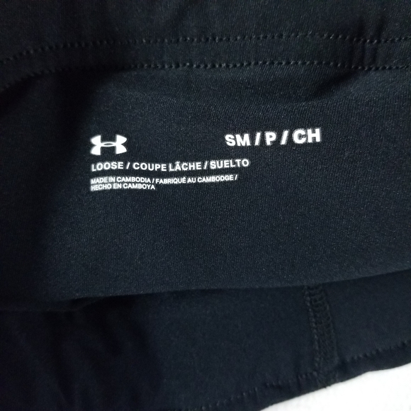 Under armour Women's shorts size sm Black Loose - Picture 2 of 8